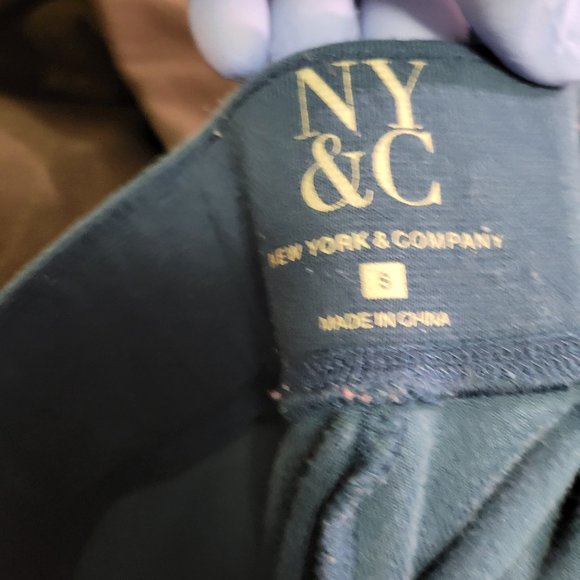 NYC VELOUR BELLBOTTOM PANTS - Picture 5 of 5